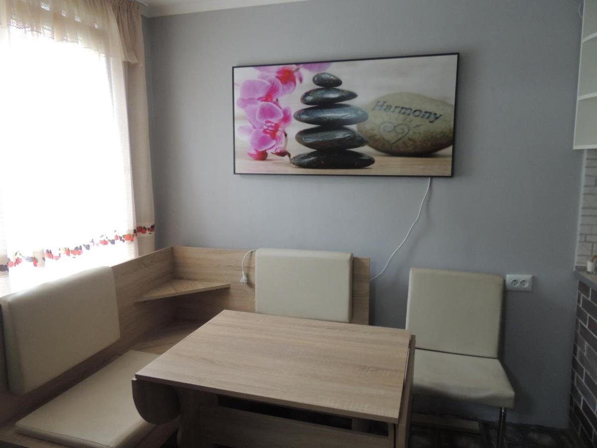 Stefanika 42\5\2 Apartamento Beregovo Exterior foto